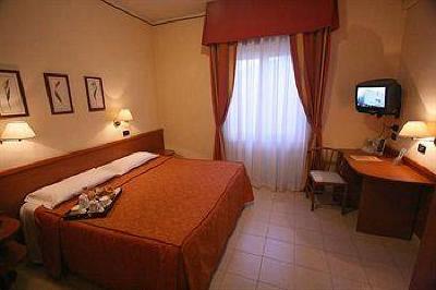 фото отеля Hotel Valmarina