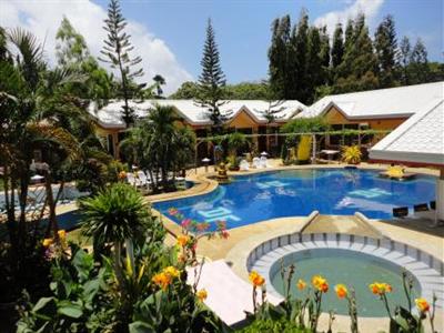 фото отеля Deep Forest Garden Inn