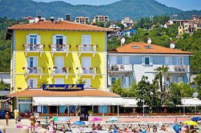 фото отеля Hotel Ika