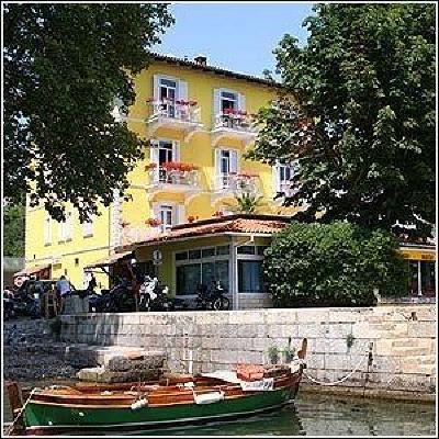 фото отеля Hotel Ika
