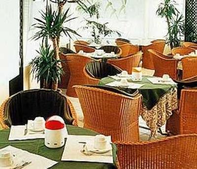 фото отеля Bellevue Hotel Pesaro