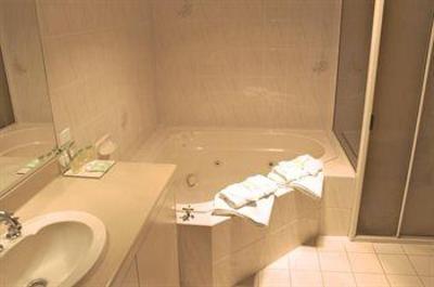 фото отеля BEST WESTERN Southgate Motel