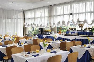 фото отеля Hotel Sporting Opera