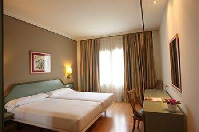 фото отеля Hotel Urdanibia Park