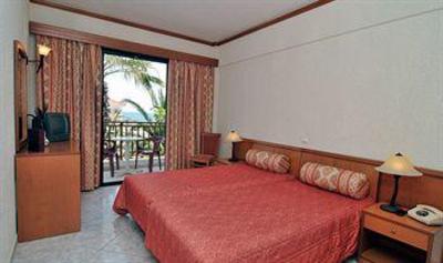 фото отеля Hydrele Beach Hotel & Village