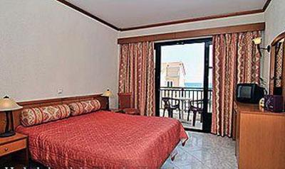 фото отеля Hydrele Beach Hotel & Village