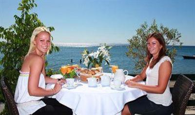 фото отеля Hydrele Beach Hotel & Village