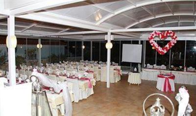 фото отеля Hydrele Beach Hotel & Village