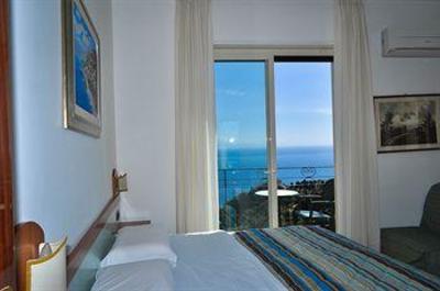 фото отеля Hotel Condor Taormina