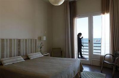 фото отеля Hostal Empuries L'Escala