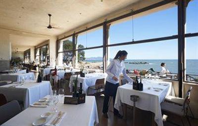 фото отеля Hostal Empuries L'Escala