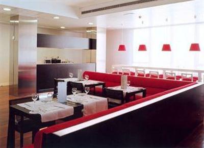фото отеля Quo Fierro Hotel Tres Cantos