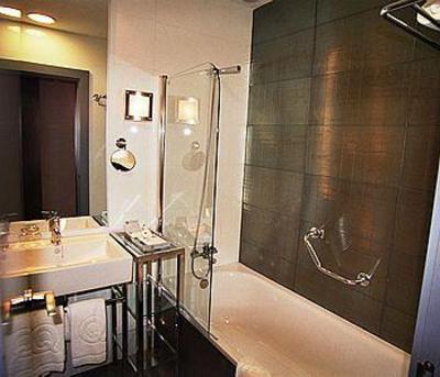 фото отеля Quo Fierro Hotel Tres Cantos