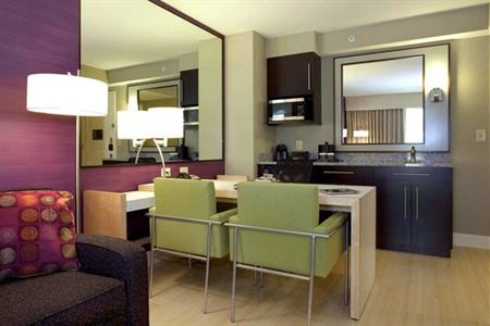 фото отеля Embassy Suites Raleigh - Durham Airport Brier Creek