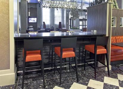 фото отеля Embassy Suites Raleigh - Durham Airport Brier Creek