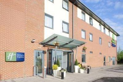 фото отеля Express by Holiday Inn Bedford Elstow