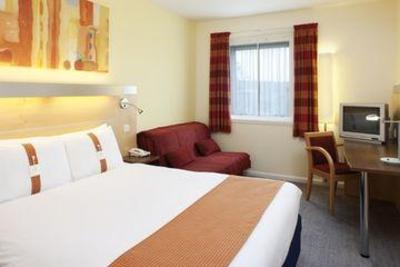 фото отеля Express by Holiday Inn Bedford Elstow