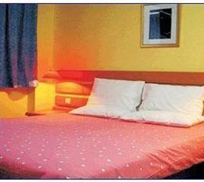 фото отеля Home Inn (Hangzhou Xiaoshan Tonghui Road)