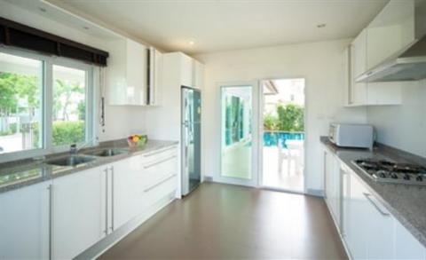 фото отеля Jasmina Pool Villa Seabreeze Bang Lamung
