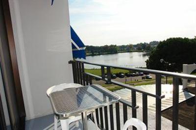 фото отеля Hotel Du Lac Saint-Paul-les-Dax