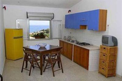 фото отеля Residence Guidaloca - Bungalows