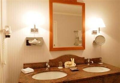 фото отеля Hotel La Barcarolle