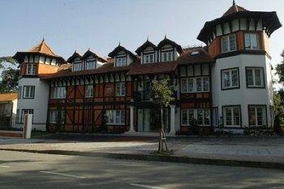 фото отеля Hotel Torres De Somo Ribamontán al Mar
