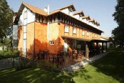 фото отеля Hotel Torres De Somo Ribamontán al Mar