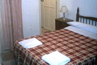 фото отеля Hostal Arroyo
