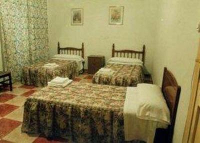 фото отеля Hostal Arroyo