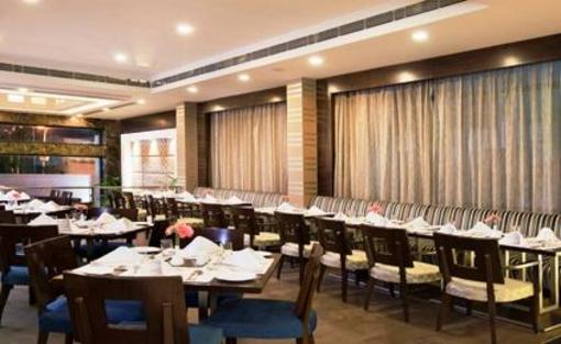 фото отеля The Manor Bareilly