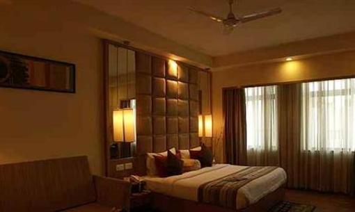 фото отеля The Manor Bareilly