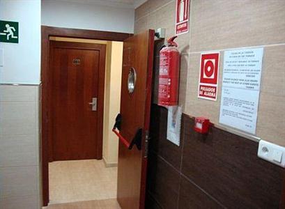 фото отеля Hostal La Milagrosa Alicante