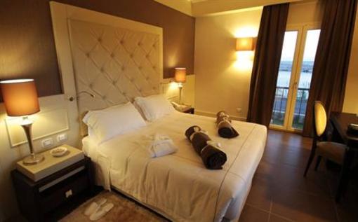 фото отеля Best Western Hotel Perla Del Porto