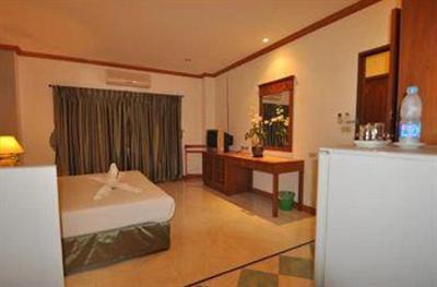 фото отеля Baan Phil Guesthouse Phuket