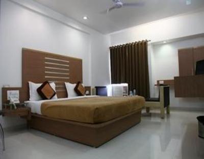 фото отеля The Horizon Hotel Ankleshwar(9kms from Bharuch)