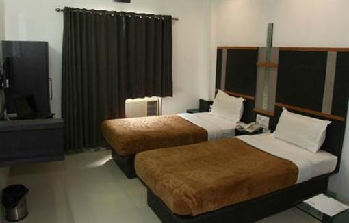 фото отеля The Horizon Hotel Ankleshwar(9kms from Bharuch)