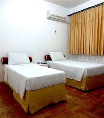 фото отеля Zoghbi All Suites Hotel