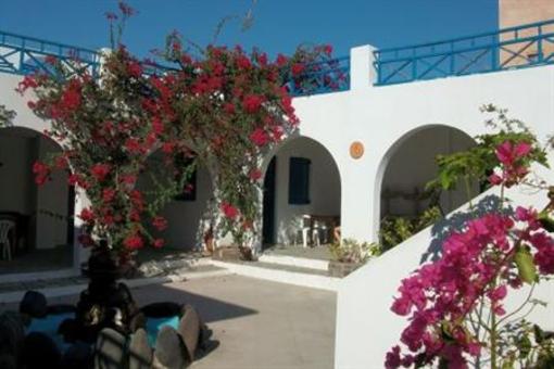 фото отеля Youth Hostel Oia