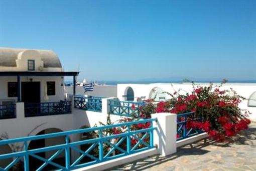 фото отеля Youth Hostel Oia
