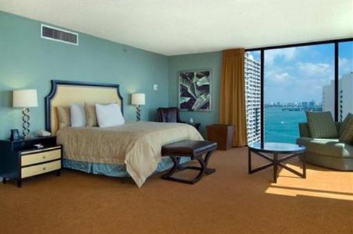 фото отеля Hilton Miami Downtown