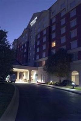 фото отеля Embassy Suites Hotel Cleveland-Rockside