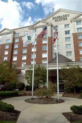 фото отеля Embassy Suites Hotel Cleveland-Rockside
