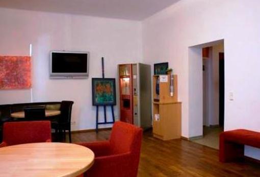 фото отеля YoHo international Youth Hostel
