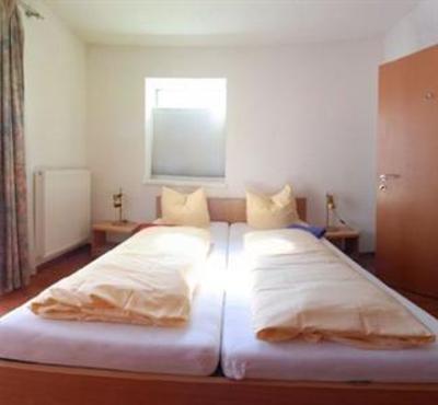 фото отеля YoHo international Youth Hostel