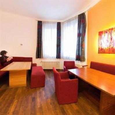 фото отеля YoHo international Youth Hostel