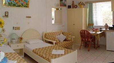 фото отеля Evli Apartments Rethymno