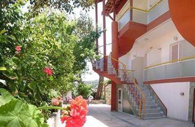 фото отеля Evli Apartments Rethymno