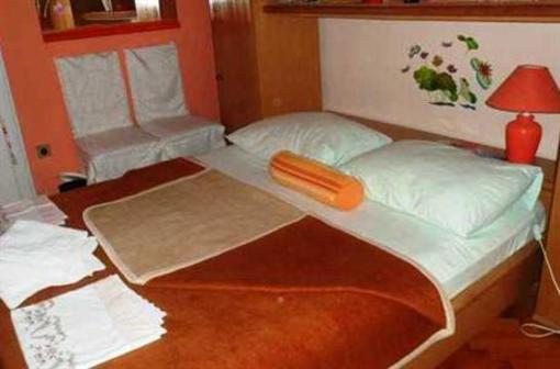 фото отеля Guesthouse Ana