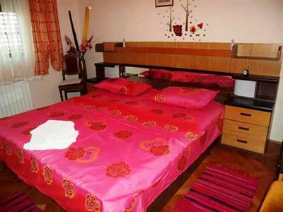 фото отеля Guesthouse Ana
